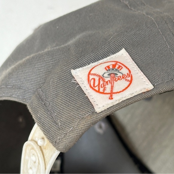 MLB New York Yankees Gray Cream Baseball Cap Hat Snapback - Picture 8 of 10